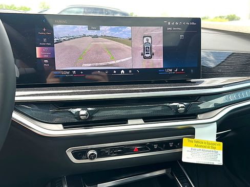 New 2027 BMW X7 xDrive40i w/ M Sport Package AWD/4WD image 23