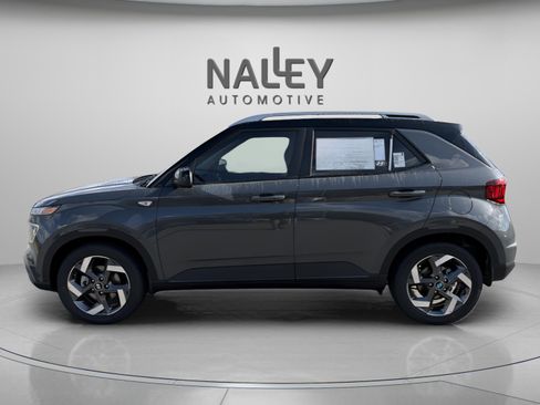 New 2026 Hyundai Venue SEL image 3