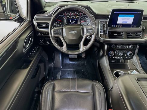 Used 2021 Chevrolet Tahoe RST w/ Luxury Package AWD/4WD image 22