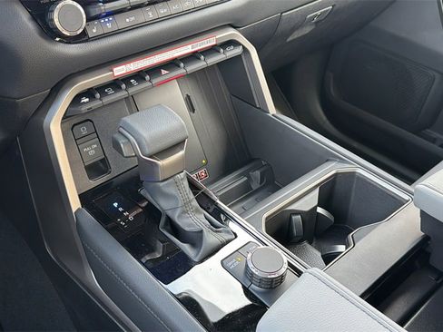 New 2026 Toyota Tundra Limited image 34