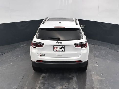 New 2026 Jeep Compass Latitude w/ Sun and Sound Group image 38