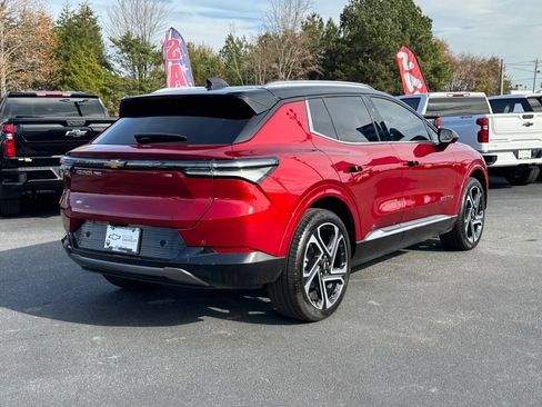 New 2026 Chevrolet Equinox EV LT image 3
