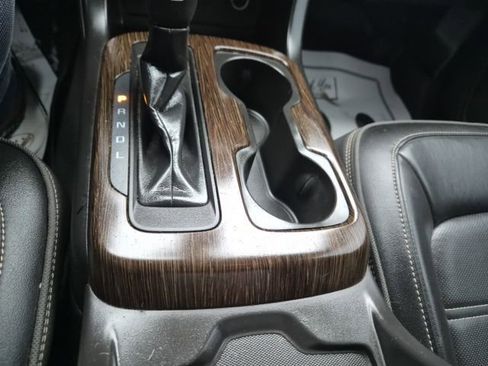 Used 2019 GMC Canyon Denali image 20