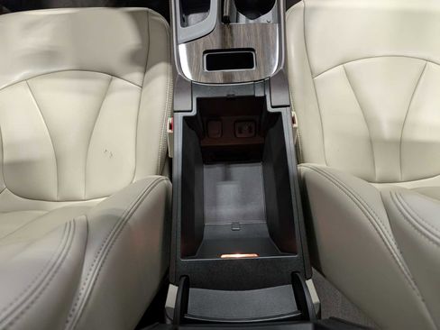 Used 2017 Buick LaCrosse Preferred image 20