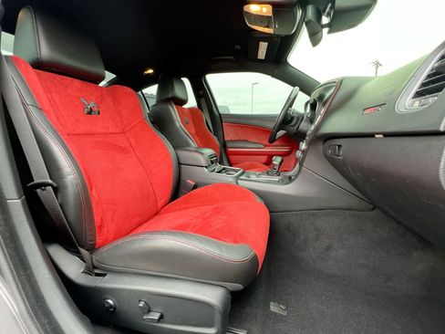 Used 2020 Dodge Charger Scat Pack w/ Dynamics Package image 21
