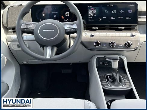 New 2027 Hyundai Kona SE FWD image 22