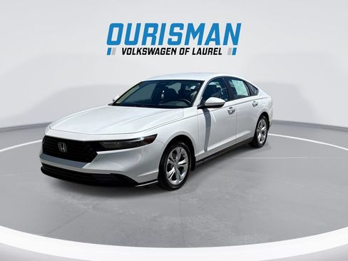 Used 2024 Honda Accord LX image 4