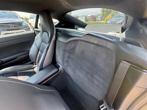Used 2022 Porsche 718 Cayman RWD image 24
