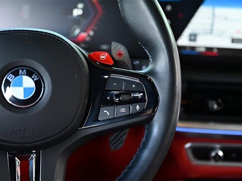 Used 2023 BMW XM image 39