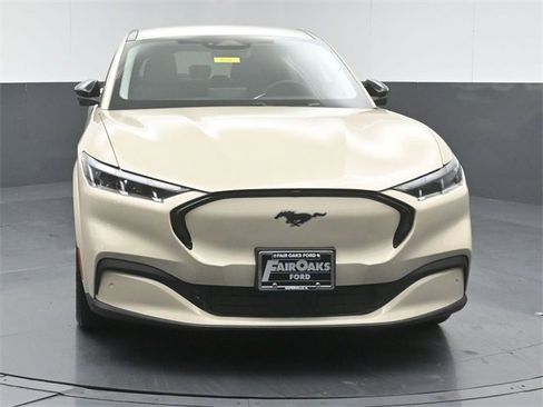 Used 2025 Ford Mustang Mach-E Premium image 2