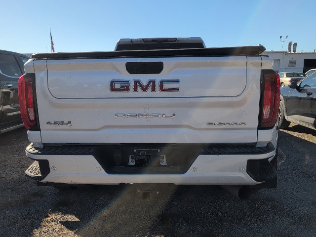 Used 2021 GMC Sierra 3500 Denali w/ Denali Ultimate Package AWD/4WD image 7