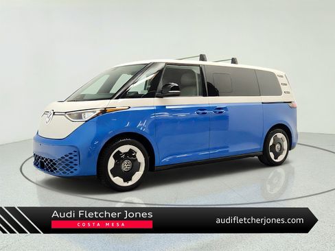 Used 2025 Volkswagen ID. Buzz 1st Edition AWD/4WD image 1