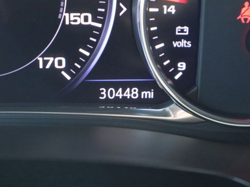 Used 2024 Chevrolet Traverse Premier w/ Redline Edition image 18