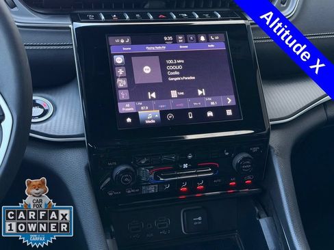 Used 2024 Jeep Grand Cherokee L Altitude AWD/4WD image 15