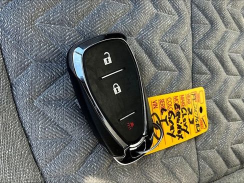 Used 2023 Chevrolet Equinox LT image 13