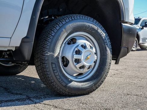 New 2026 Chevrolet Silverado 3500 W/T w/ WT Convenience Package AWD/4WD image 9