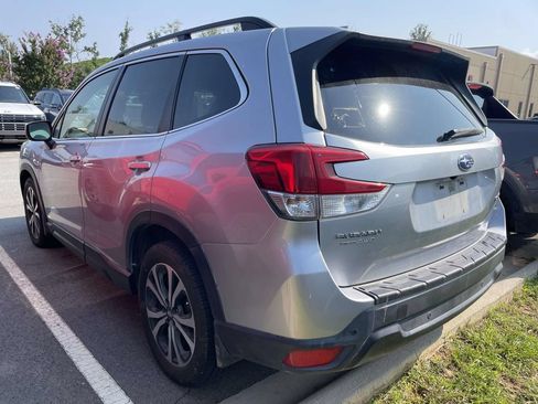 Used 2020 Subaru Forester Limited w/ Popular Package #3 AWD/4WD image 3