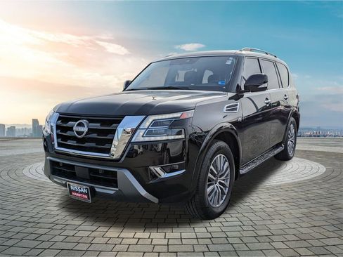 Certified 2022 Nissan Armada SV w/ SV Appearance Package image 10