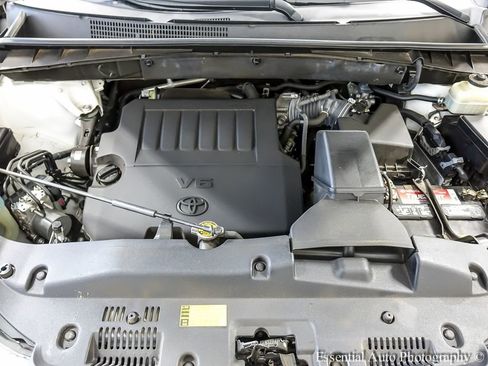 Used 2015 Toyota Highlander Limited Platinum image 27