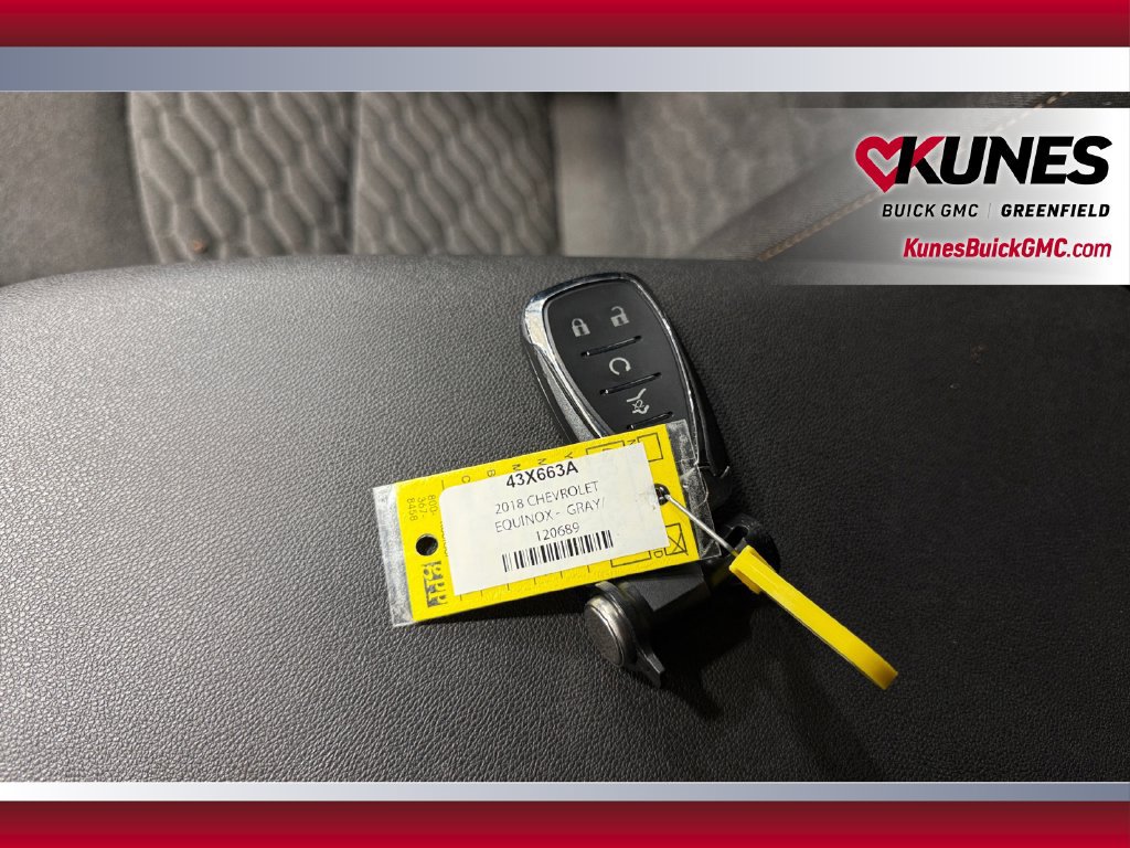 Used 2018 Chevrolet Equinox LT FWD image 39