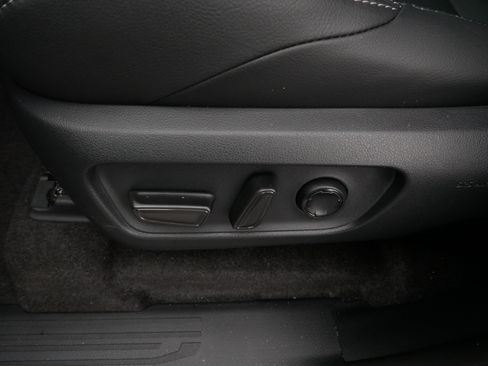 Certified 2025 Toyota 4Runner Limited image 20