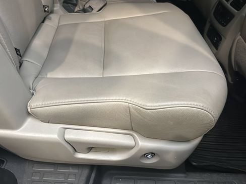 Used 2019 Honda Pilot Touring image 20