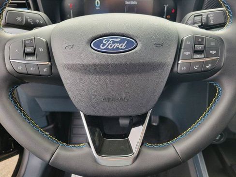 New 2026 Ford Maverick Lobo AWD/4WD image 17