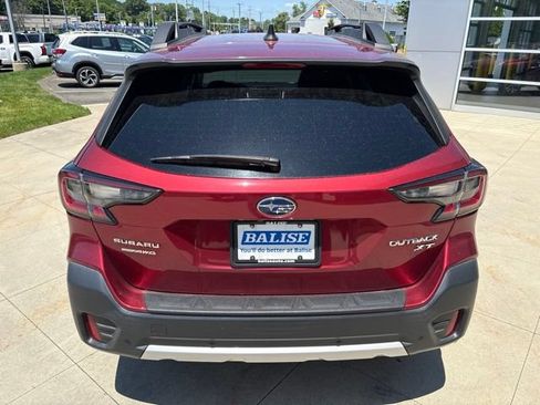 Used 2022 Subaru Outback Limited XT AWD/4WD image 6
