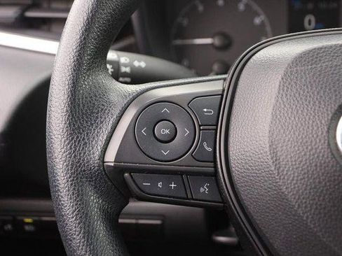 Used 2024 Toyota Corolla LE image 11