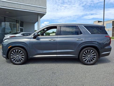 Used 2023 Hyundai Palisade Calligraphy AWD/4WD image 7