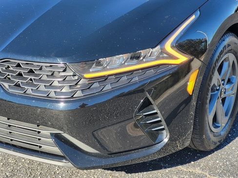 Used 2021 Kia K5 LX image 7