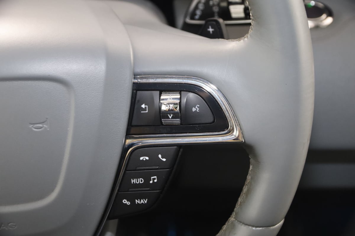 Used 2018 Lincoln Navigator Reserve w/ Technology Package AWD/4WD image 33