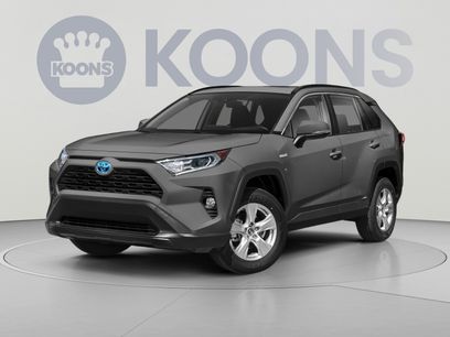 Used 2019 Toyota RAV4 XLE w/ Carpet Mat Package