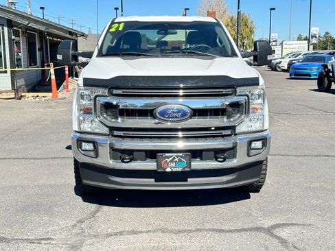 Used 2021 Ford F250 XLT w/ FX4 Off-Road Package image 2