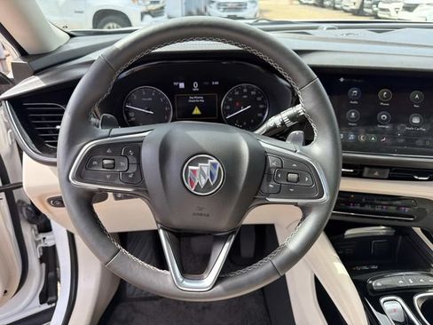 Used 2023 Buick Envision Avenir FWD image 28