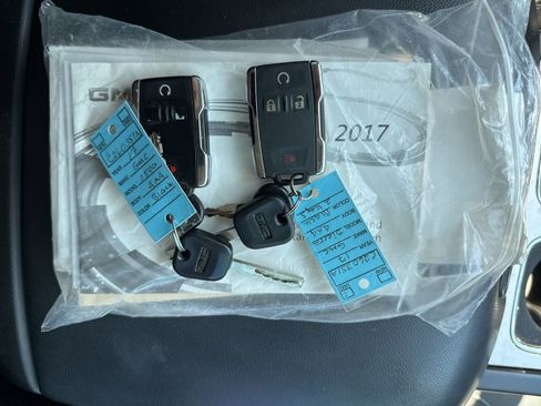 Used 2017 GMC Sierra 1500 SLT w/ SLT Premium Package image 19