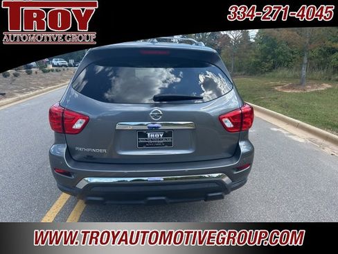 Used 2020 Nissan Pathfinder S image 6