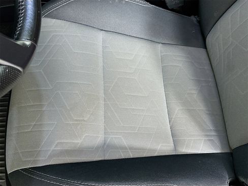 Certified 2022 Toyota Tacoma TRD Sport image 19