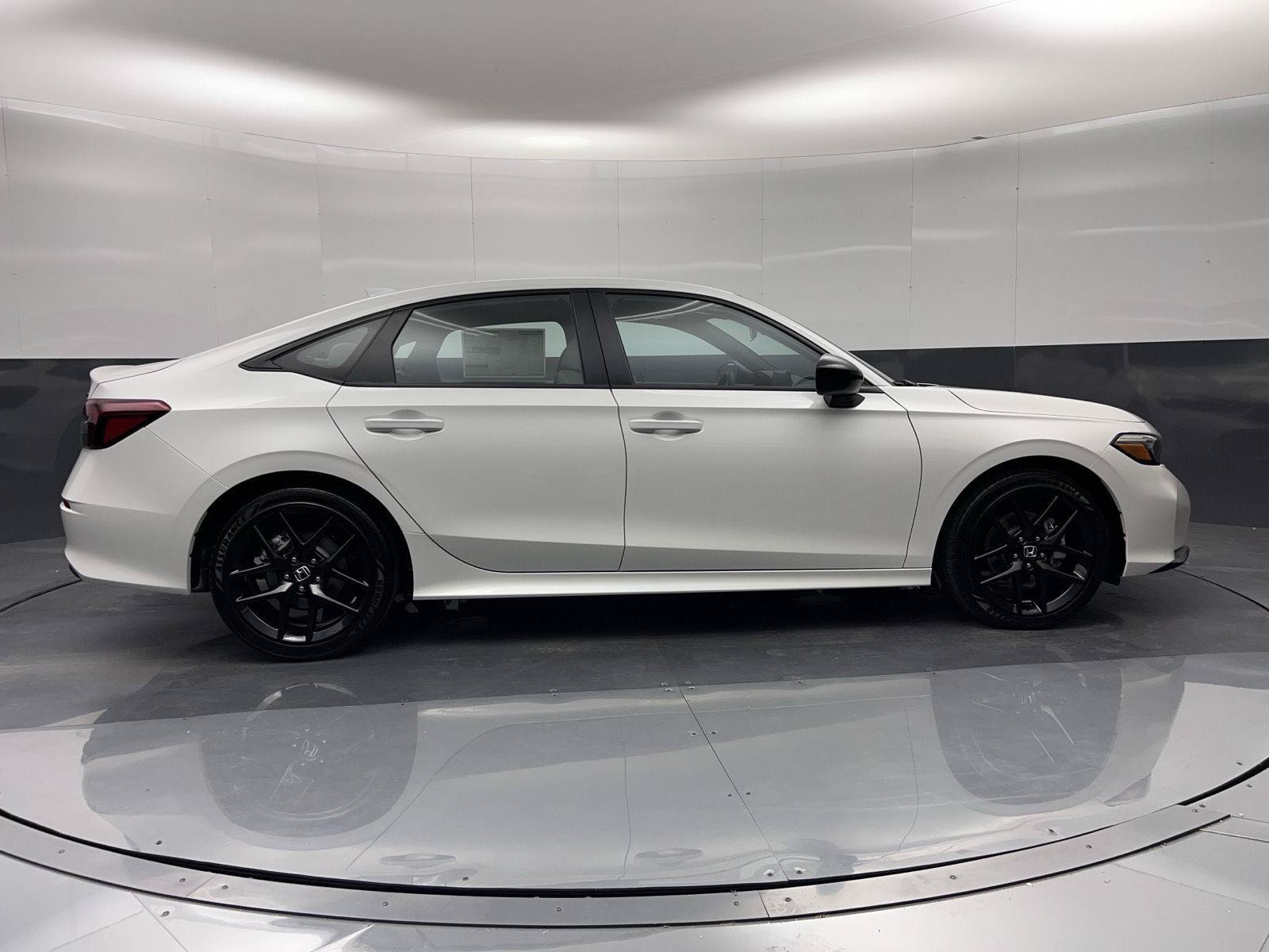 New 2026 Honda Civic FWD Hybrid Sedan image 8