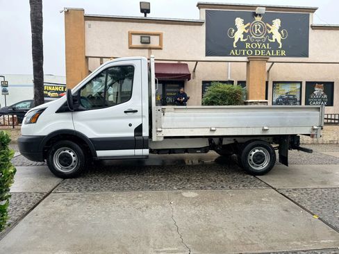 Used 2018 Ford Transit 250 138 image 8