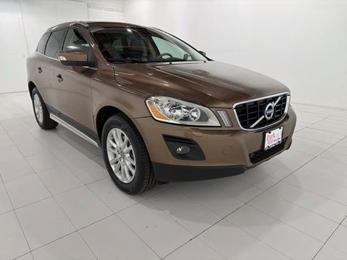 Used 2010 Volvo XC60 T6 AWD/4WD image 6