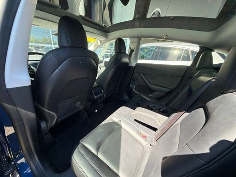 Used 2021 Tesla Model Y Long Range AWD/4WD image 5