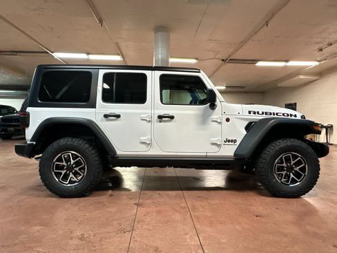 New 2026 Jeep Wrangler Unlimited Rubicon AWD/4WD image 6