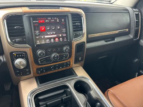 Used 2016 RAM 1500 Laramie Longhorn w/ Convenience Group AWD/4WD image 18