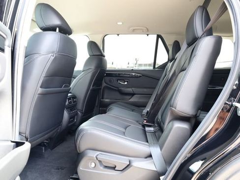 Used 2025 Honda Pilot EX-L image 28
