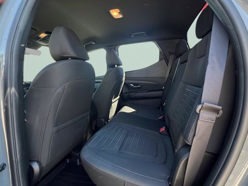 Certified 2022 Hyundai Santa Cruz SEL FWD image 10