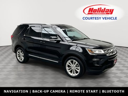 Used 2018 Ford Explorer XLT w/ Equipment Group 202A AWD/4WD image 1