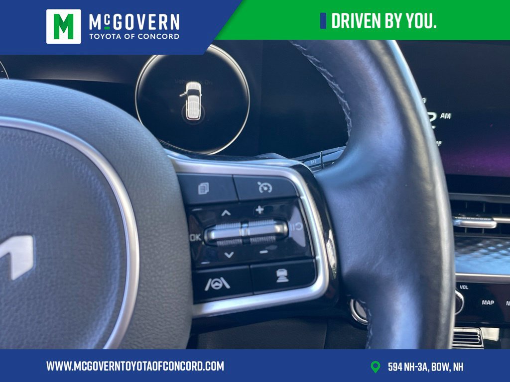 Used 2022 Kia Carnival SX Prestige FWD image 33