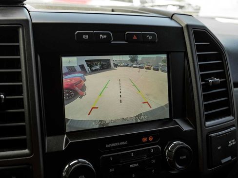 Used 2021 Ford F250 XL w/ STX Appearance Package AWD/4WD image 19