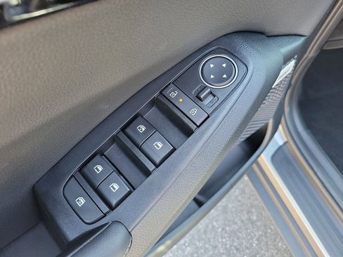 New 2026 Kia Seltos SX image 22